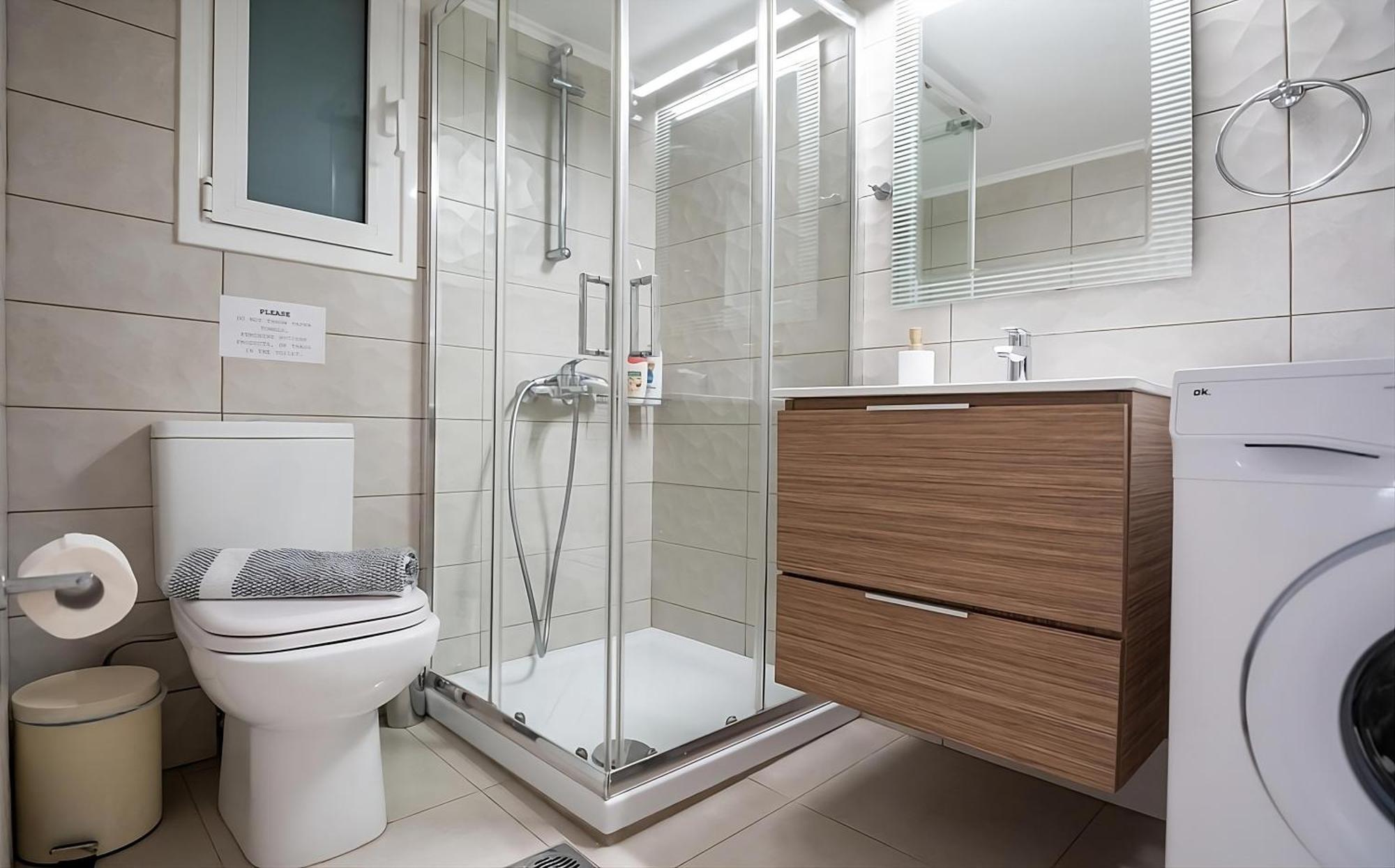 Entire Apt, 3Rd Floor, 1 Bedroom Atenas Exterior foto